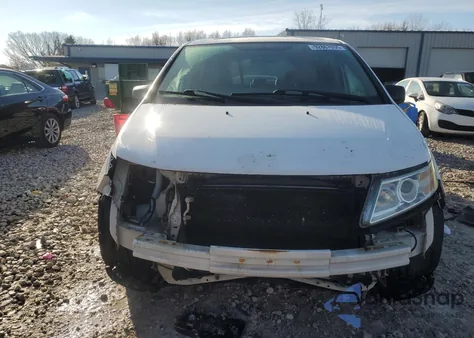 2011 Honda Odyssey Exl z USA, uszkodzony, nr VIN 5FNRL5H65BB012086